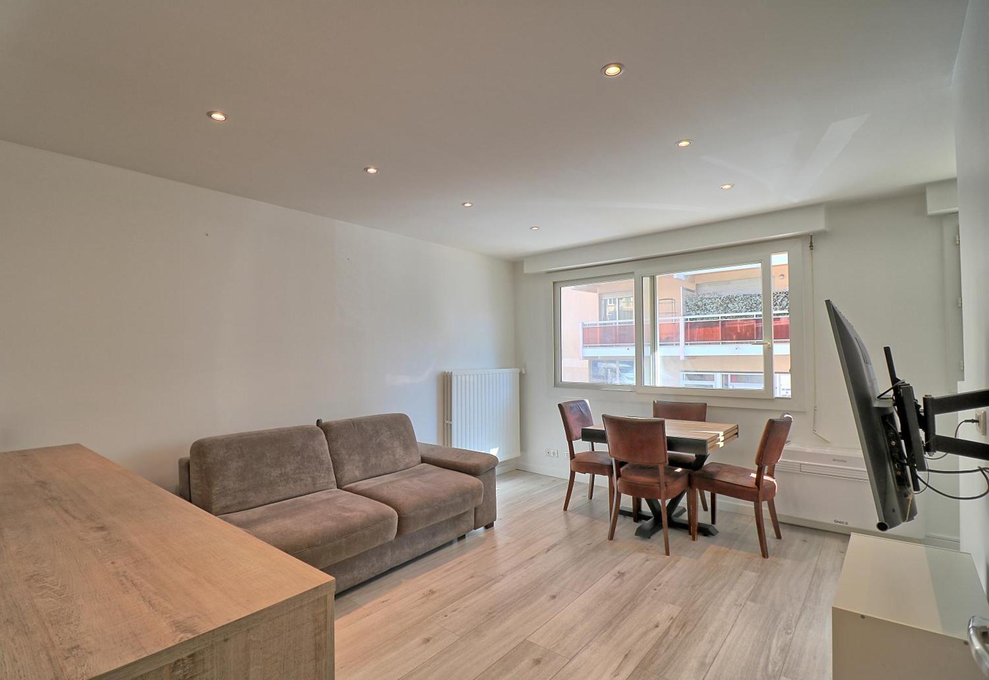 Appartement Plein Centre Proche Palais Et Plages Cannes Exterior photo